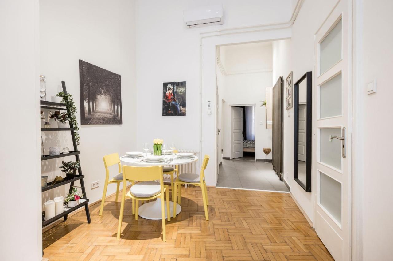 Elegant Apartment In Super Central Location Budapeste Exterior foto